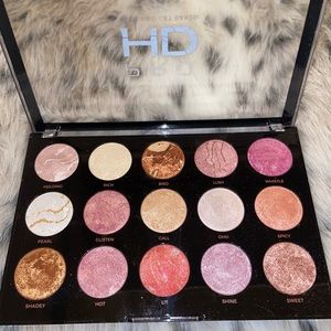 Makeup Revolution Pro HD Bake & Highlight Palette